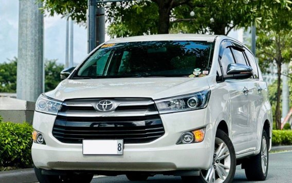 White Toyota Innova 2018 for sale in Makati