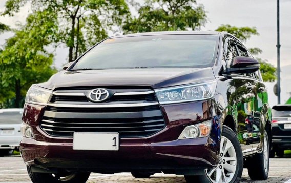 White Toyota Innova 2018 for sale in Makati-2