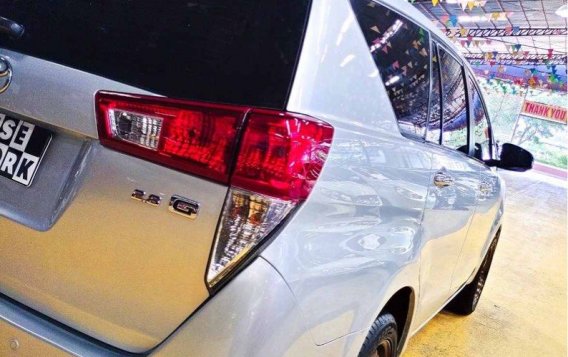 Sell White 2016 Toyota Innova in Quezon City-3