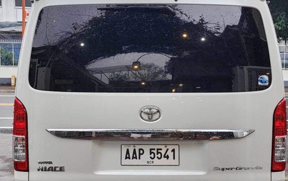 Sell White 2014 Toyota Hiace in Marikina-3