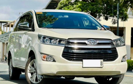 White Toyota Innova 2018 for sale in Makati-5