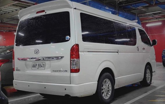 Sell White 2014 Toyota Hiace in Marikina-2
