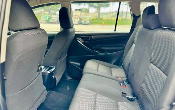 White Toyota Innova 2021 for sale in Makati-7