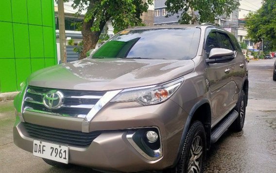 White Toyota Fortuner 2018 for sale in Automatic-1