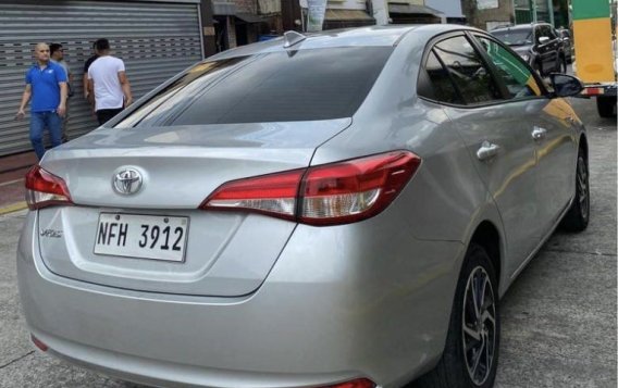 Sell White 2022 Toyota Vios in Quezon City-4