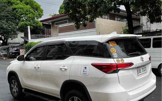 White Toyota Fortuner 2022 for sale in Quezon City-5