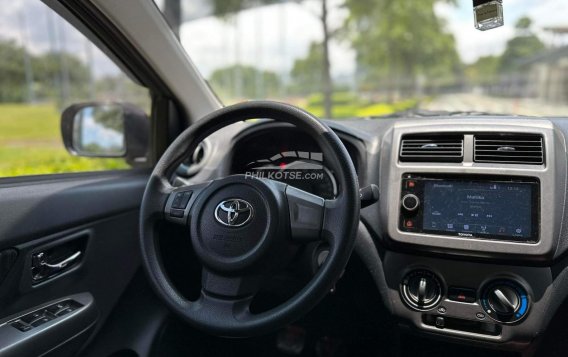 2019 Toyota Wigo  1.0 G MT in Makati, Metro Manila-12