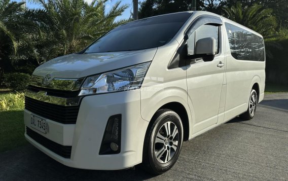 2019 Toyota Hiace  GL Grandia M/T in Las Piñas, Metro Manila-1