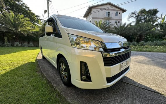 2019 Toyota Hiace  GL Grandia M/T in Las Piñas, Metro Manila-7