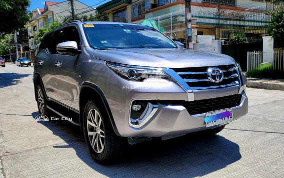 2018 Toyota Fortuner  2.4 V Diesel 4x2 AT in Pasay, Metro Manila-10