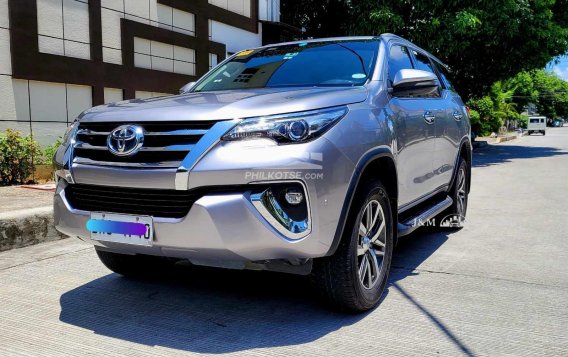 2018 Toyota Fortuner  2.4 V Diesel 4x2 AT in Pasay, Metro Manila-9