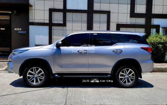 2018 Toyota Fortuner  2.4 V Diesel 4x2 AT in Pasay, Metro Manila-7