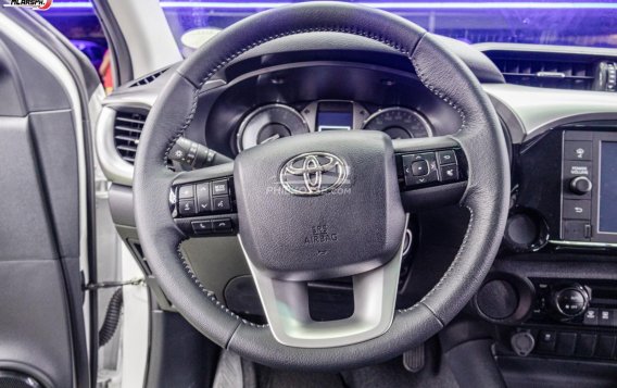 2023 Toyota Hilux  2.4 G DSL 4x2 A/T in Malabon, Metro Manila-5