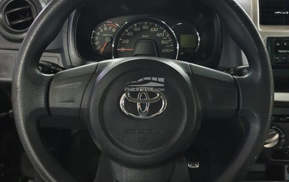 2017 Toyota Wigo  1.0 E MT in Quezon City, Metro Manila-13
