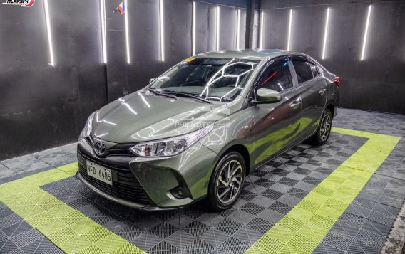 2022 Toyota Vios 1.3 XLE CVT in Malabon, Metro Manila-1
