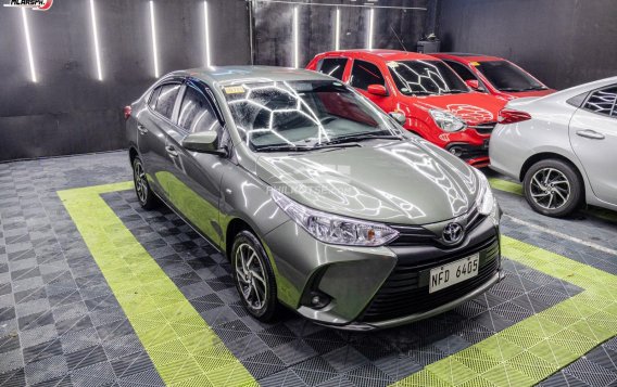 2022 Toyota Vios 1.3 XLE CVT in Malabon, Metro Manila-4