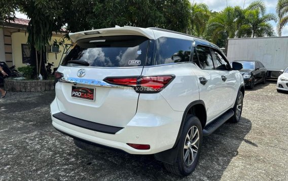2019 Toyota Fortuner  2.4 V Diesel 4x2 AT in Manila, Metro Manila-11