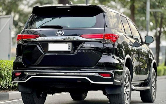 2018 Toyota Fortuner in Makati, Metro Manila-16