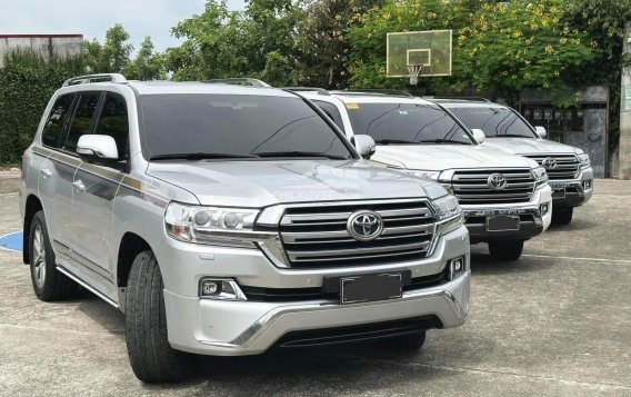 2018 Toyota Land Cruiser VX 3.3 4x4 AT in Manila, Metro Manila