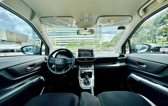 2022 Toyota Avanza  1.3 E AT in Makati, Metro Manila-10