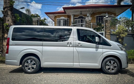 2019 Toyota Hiace  GL Grandia A/T in Manila, Metro Manila-8