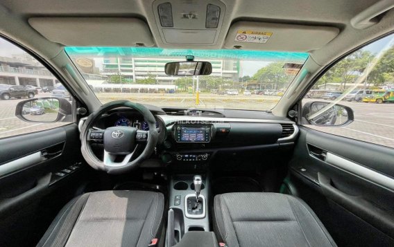 2017 Toyota Hilux  2.4 G DSL 4x2 A/T in Makati, Metro Manila-5