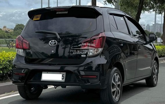 2017 Toyota Wigo  1.0 G AT in Makati, Metro Manila-8