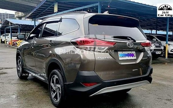 2020 Toyota Rush  1.5 G AT in Pasay, Metro Manila-4