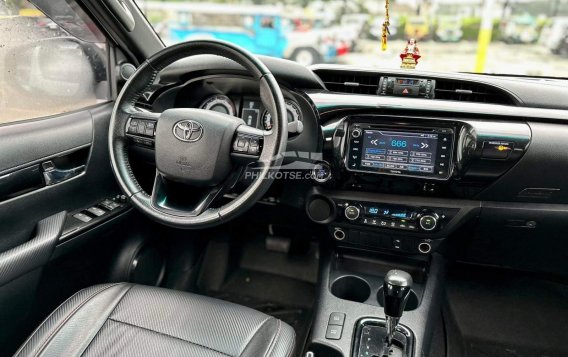 2019 Toyota Hilux Conquest 2.4 4x2 AT in Makati, Metro Manila-3