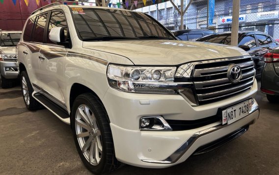 2019 Toyota Land Cruiser in Quezon City, Metro Manila