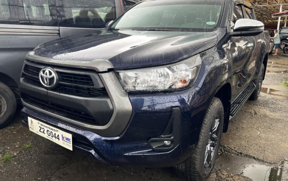 2023 Toyota Hilux in Quezon City, Metro Manila-5