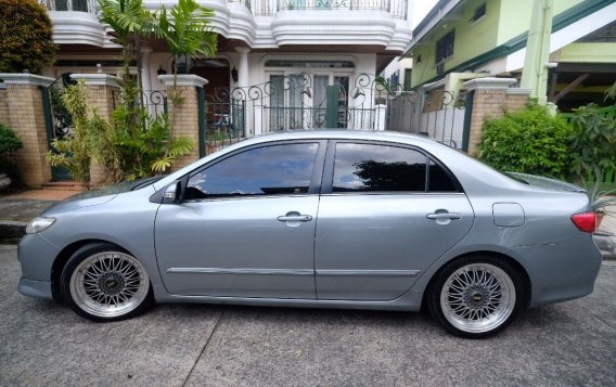 Green Toyota Corolla altis 2010 for sale in Quezon City-2