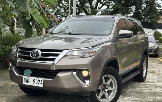 White Toyota Fortuner 2018 for sale in Automatic-1