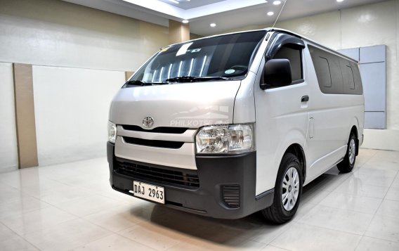 2019 Toyota Hiace  Commuter 3.0 M/T in Lemery, Batangas-14