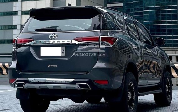 2017 Toyota Fortuner  2.4 G Diesel 4x2 AT in Makati, Metro Manila-3