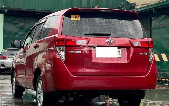 2020 Toyota Innova  2.8 E Diesel AT in Makati, Metro Manila-6