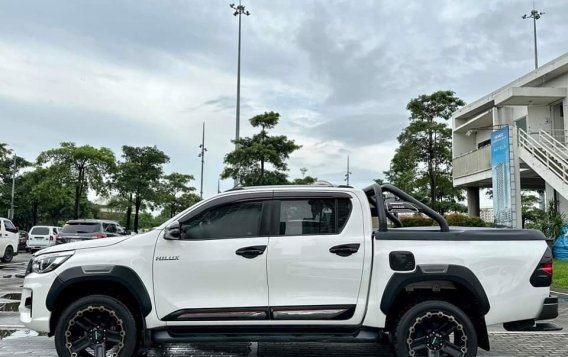 White Toyota Hilux 2019 for sale in Automatic-5