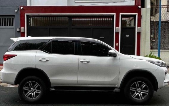 Sell White 2022 Toyota Fortuner in Quezon City-7