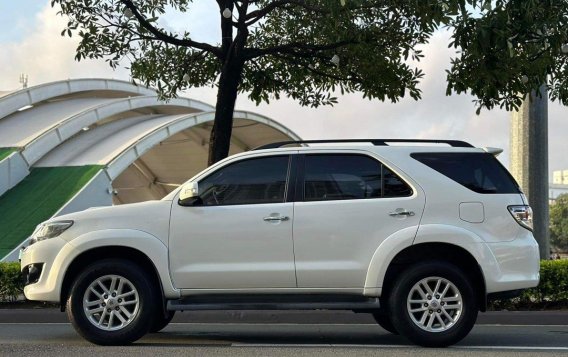 White Toyota Fortuner 2014 for sale in Makati-7