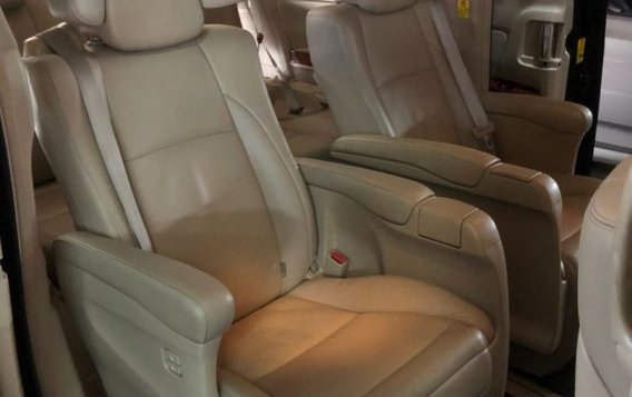 White Toyota Alphard 2011 for sale in Quezon City-9