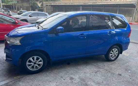 Selling White Toyota Avanza 2018 in Pasig-2