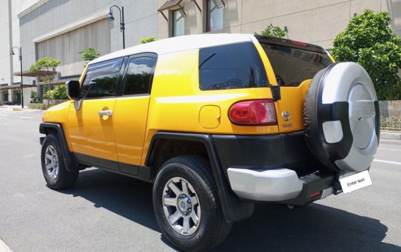 Selling White Toyota Fj Cruiser 2016 in Pasig-2