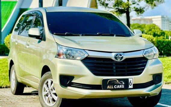 Sell White 2016 Toyota Avanza in Makati-1