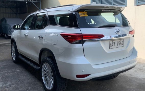 Pearl White Toyota Fortuner 2018 for sale in Automatic-4