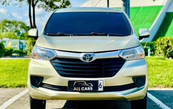 Sell White 2016 Toyota Avanza in Makati