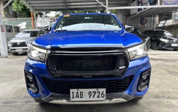 Selling White Toyota Hilux 2019 in Quezon City-1