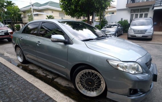 Green Toyota Corolla altis 2010 for sale in Quezon City-3