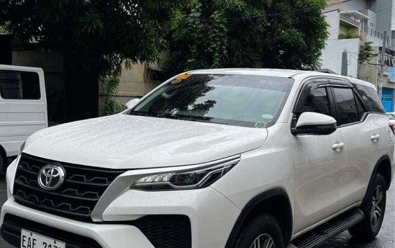 Sell White 2022 Toyota Fortuner in Quezon City-1