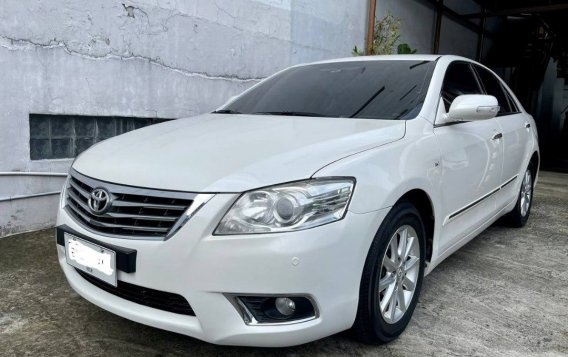 White Toyota Camry 2009 for sale in Automatic