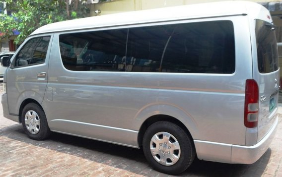 White Toyota Hiace 2013 for sale in Manual-2